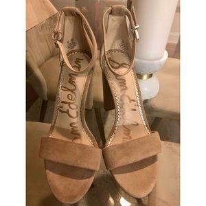 🔸 Sam Edelman Strappy Heels